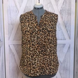 Old Navy Leopard Print Sleeveless Blouse Large